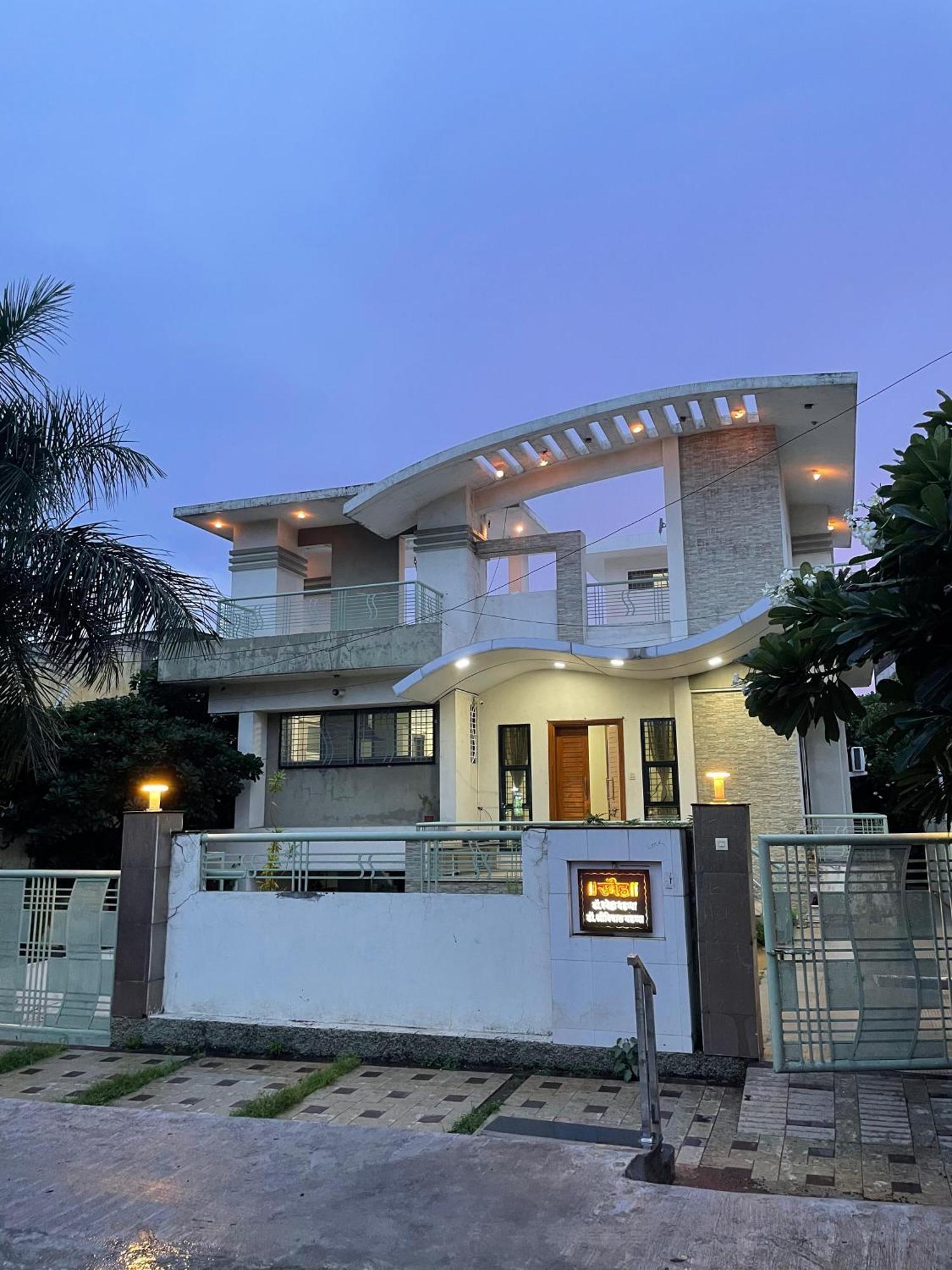 Private & Elegant 3Bhk Villa, Hillside Hideaway, 10 Mins From Mh Bus Stand Aurangabad  Eksteriør billede